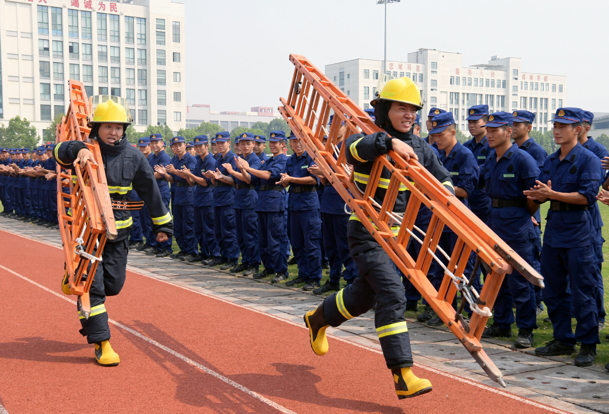 3×400米接力3.jpg