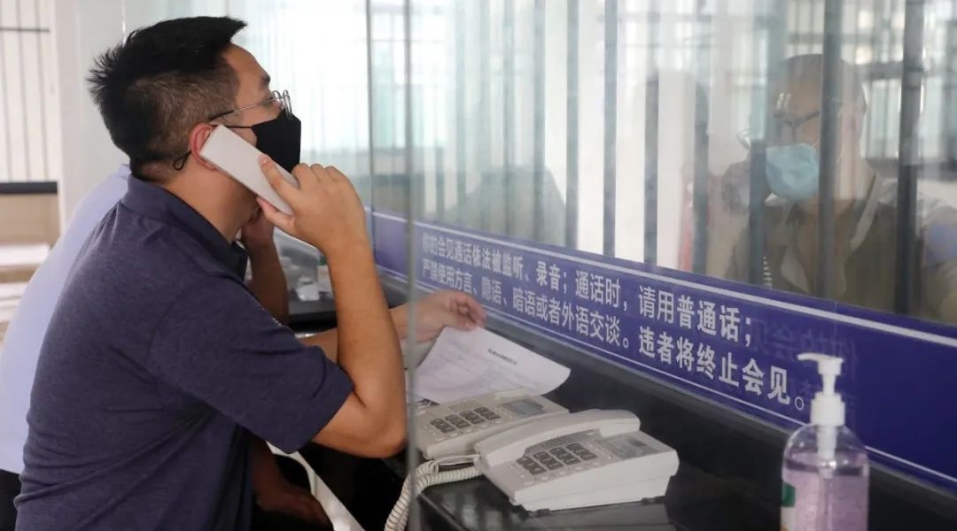 定期为罪犯开展法律咨询活动.jpg